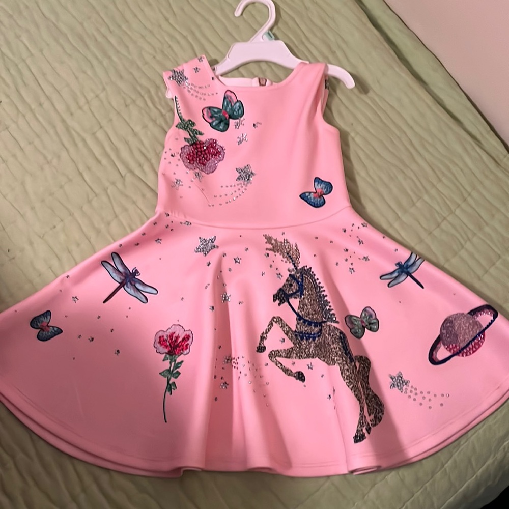 Super Cute Gem Dress for your little 👸🏼 princess